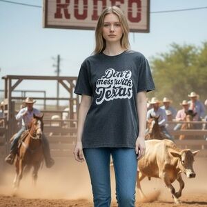 NEW blue b Washed Black & White Don’t Mess with Texas Graphic Print Tee T-shirt